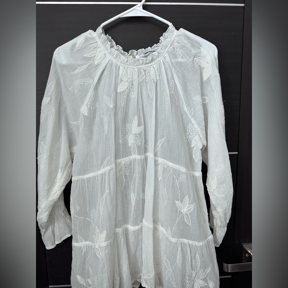 White mesh and lace Zara dress